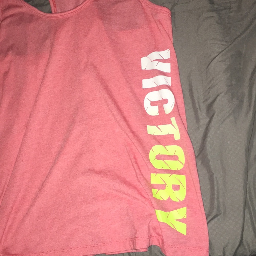 Tank top - Picture 2 of 3